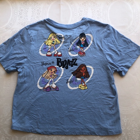 BRATZ Women’s Juniors Size M Blue Cropped Graphic T-Shirt Short Sleeves Top Tee - Picture 7 of 16